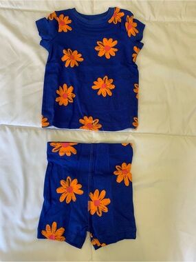 New Nightwear by NEXT matching pj set girls size 12-18m